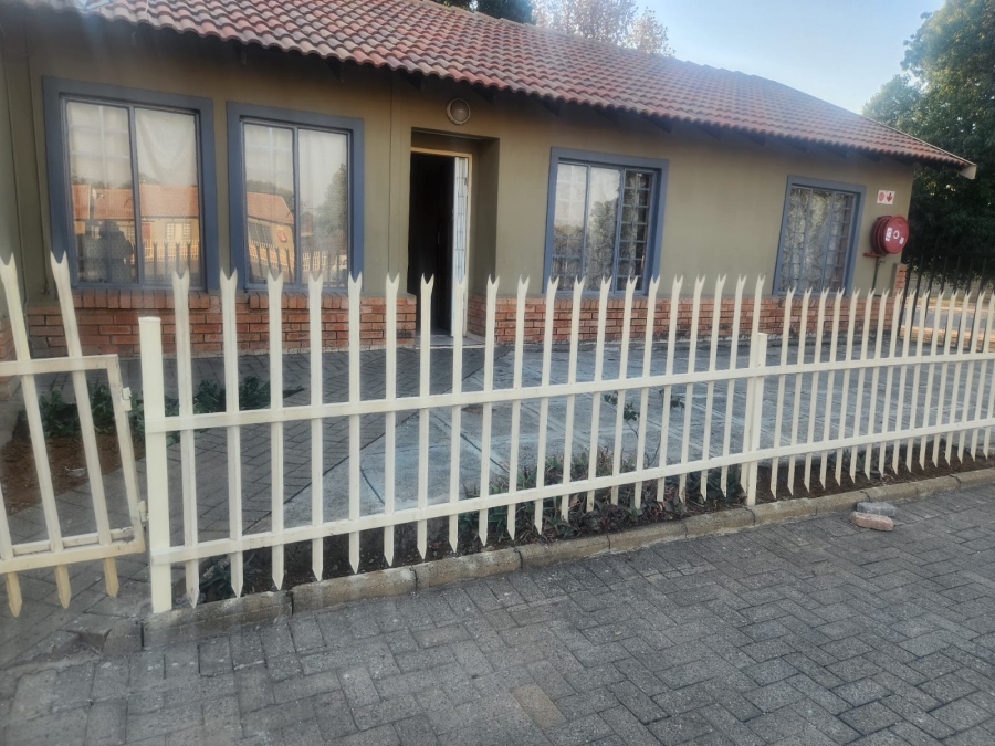 3 Bedroom Property for Sale in Oos Einde North West